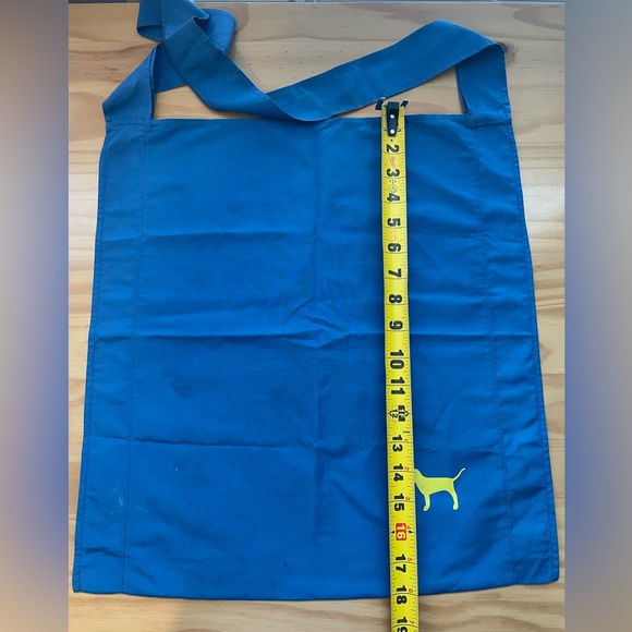 PINK by Victoria Secret Messenger Bag - Picture 5 of 7